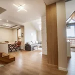 Host2u Penthouse Sauna, Jacuzzi, Fireplace Appartement Bansko