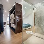 Appartement Host2u Penthouse Sauna, Jacuzzi, Fireplace Bansko
