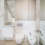 Host2u Penthouse Sauna, Jacuzzi, Fireplace Appartement