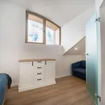 Appartement Host2u Penthouse Sauna, Jacuzzi, Fireplace *