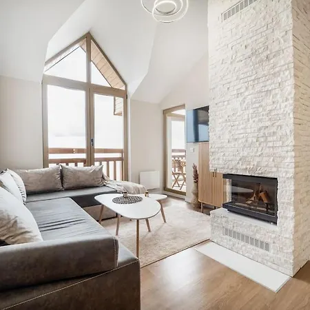 Host2u Penthouse Sauna, Jacuzzi, Fireplace Μπάνσκο