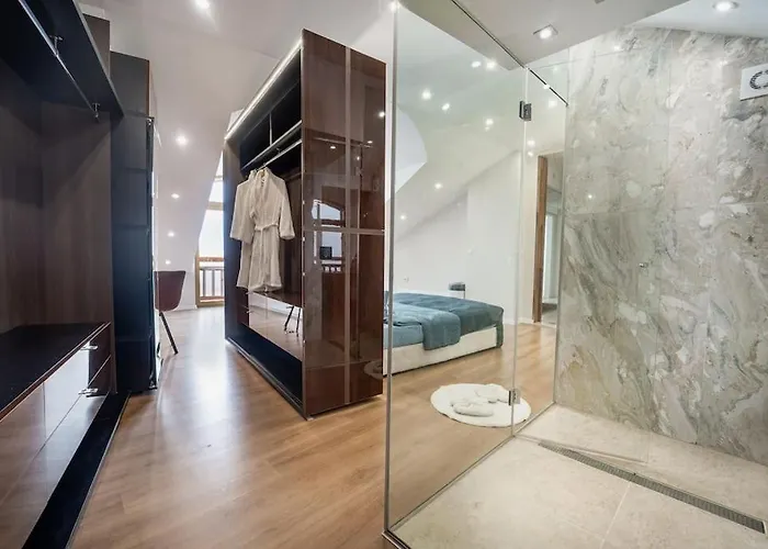 Apartment Host2u Penthouse Sauna, Jacuzzi, Fireplace Bansko