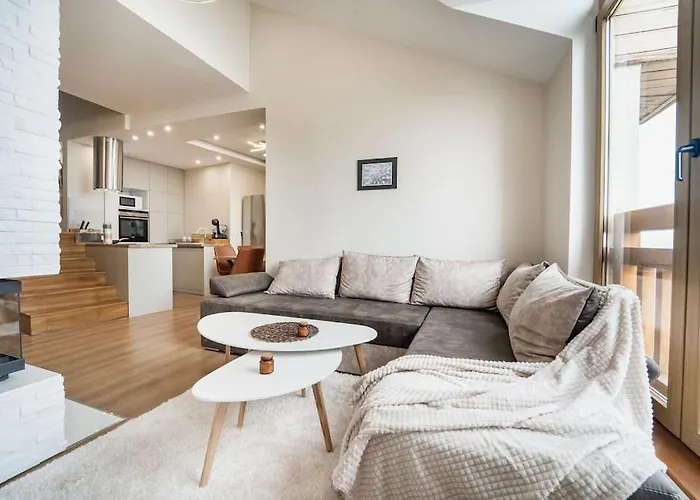 Apartment Host2u Penthouse Sauna, Jacuzzi, Fireplace Bansko